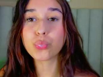 starrmoon__ webcam model stream image