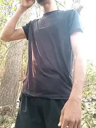 Forest_lover24 webcam model stream image