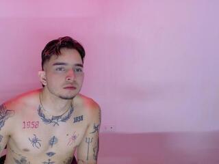 Alice Slave & Max Dominant webcam model stream image