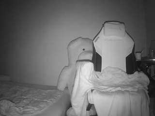 voyeurcam-sexy-little-ana-01 webcam model stream image