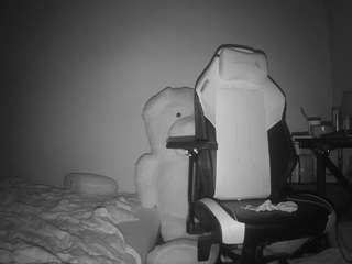 voyeurcam-sexy-little-ana-01 webcam model stream image