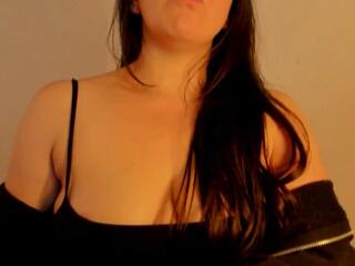 Marilyn Lynn webcam model stream image