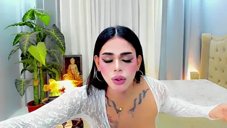 MochaliciousTransOnTop webcam stripchat model stream image