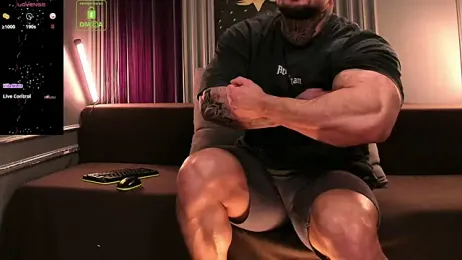 OliverSport webcam model stream image