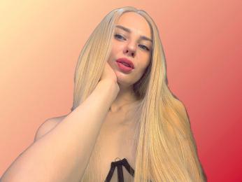 AlyceCox webcam model stream image