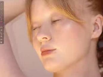 cute_shine webcam model stream image