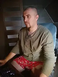 Foxyshaved webcam model stream image