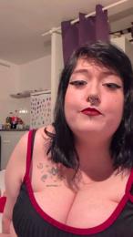 NyxSixx webcam model stream image
