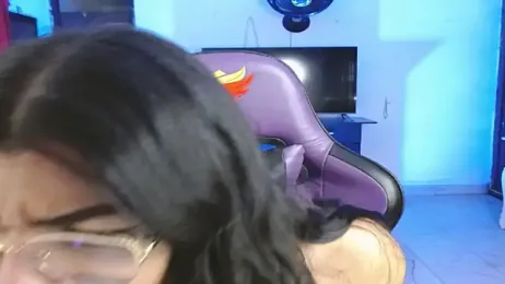 Alanni_parker webcam model stream image