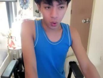 davincihugecock webcam model stream image