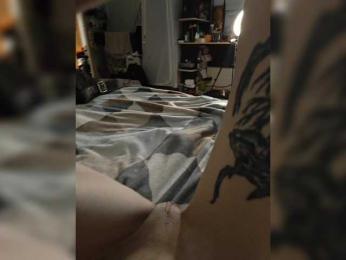 Sluttyfuck25 webcam model stream image