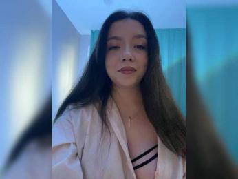 ElliLin webcam model stream image