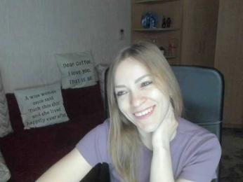 SilviaSweet webcam bongacams model stream image