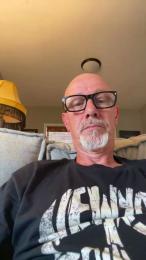 Love2cum4200 webcam model stream image