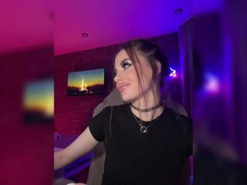 HotGirlEva webcam model stream image