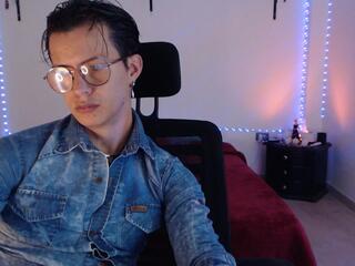 Brandon Starkk webcam model stream image