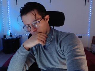 Brandon Starkk webcam model stream image