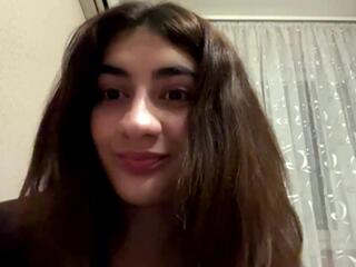 Kati Hanzel webcam model stream image