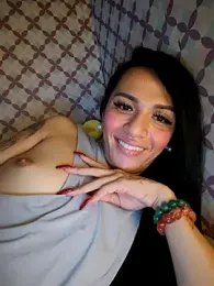 Yourbabyshane webcam stripchat model stream image