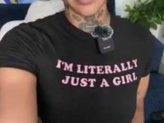 iambaldheadbrittany webcam camsoda model stream image