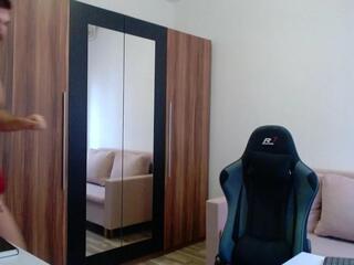 Darius Giles webcam model stream image