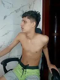 Alayn_sexy_ayes webcam model stream image