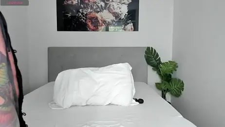KimPoshhh webcam model stream image