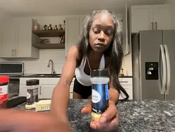 Zaythedancer webcam model stream image