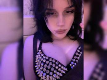 emogirl webcam model stream image
