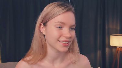 BridgetKaaz webcam model stream image