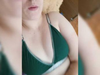 Ilona-9 webcam bongacams model stream image