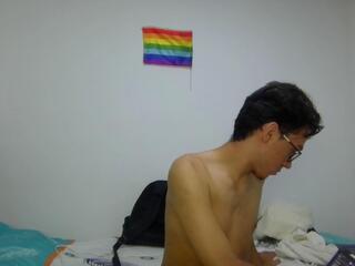 Austin Reedss webcam model stream image