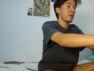 Austin Reedss webcam model stream image