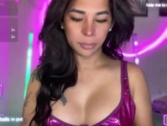 bigcockamanda23 webcam chaturbate model stream image