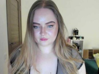 Shy_foxY webcam model stream image