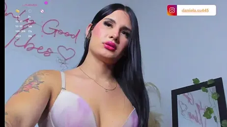 MiaDaniella__ webcam model stream image