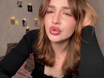 PerryTiffany_ webcam model stream image