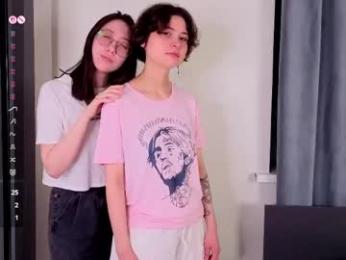 tenishal0ve webcam model stream image