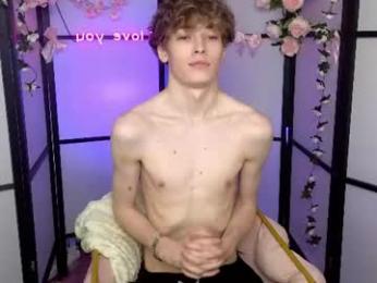 curly_twinkboy webcam model stream image