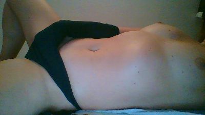 LauMarilu webcam model stream image