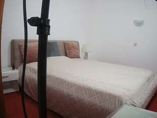 voyeurcam-julmodels-reallife-2 webcam model stream image