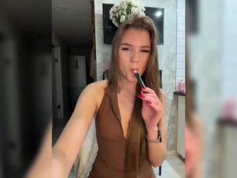 SweetyMia webcam model stream image