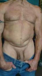 XHornyFTLaudGuy webcam model stream image