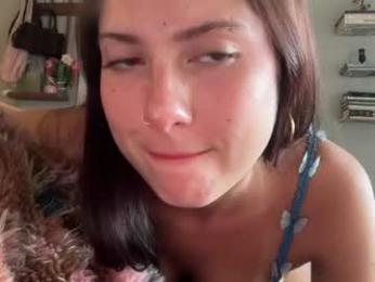 ivyquinette webcam model stream image