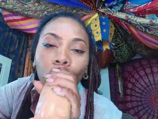 elizagrey webcam camsoda model stream image