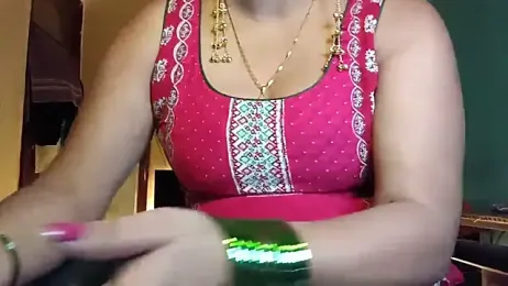 YourDesi_Laila_ webcam model stream image