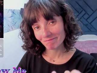 valery-more webcam model stream image