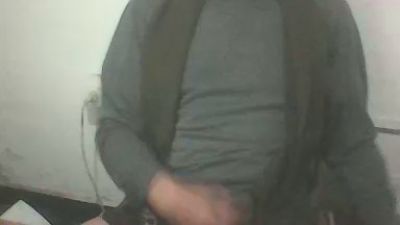 HornyMacho webcam model stream image
