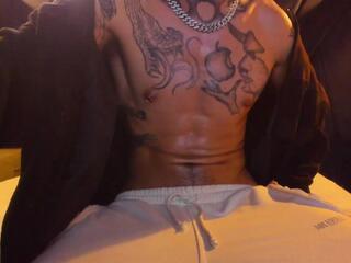 Maikol King webcam model stream image