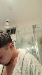 Hank_04 webcam model stream image